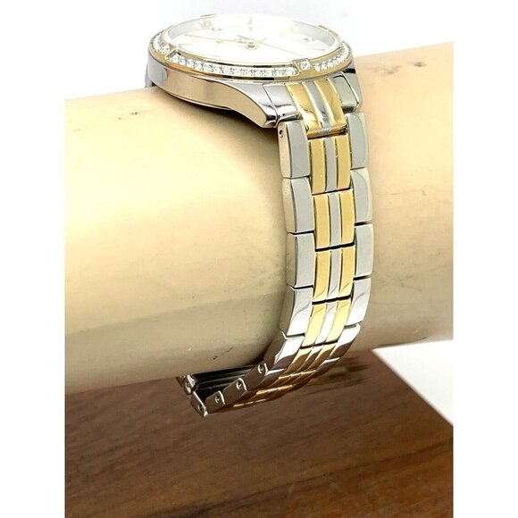 Bulova Women's Watch 98L273 Mother of Pearl Dial Crystal Accent Two Tone - Picture 11 of 13